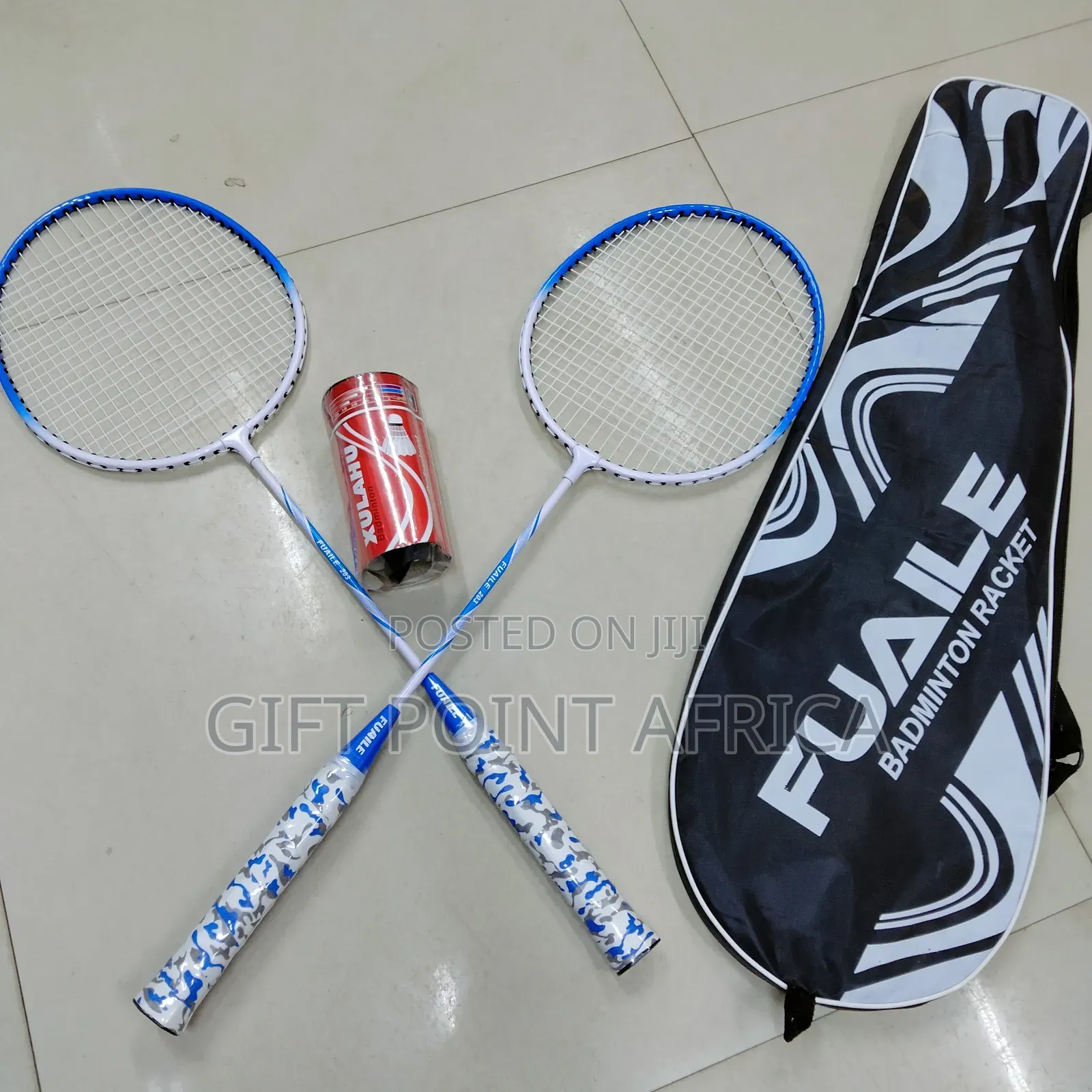Badminton Racket With 2 Rackets and 2 Shuttlecocks