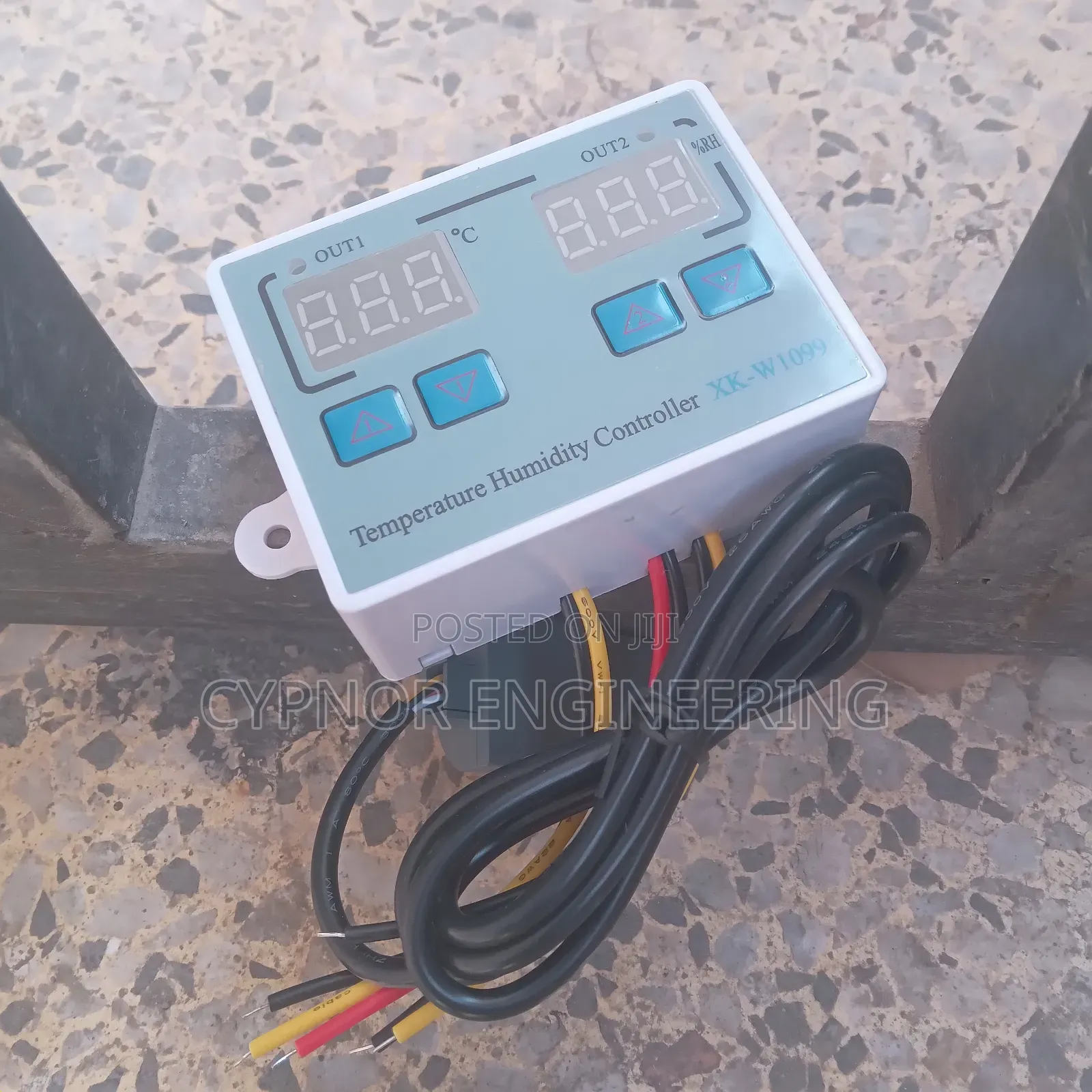 Hygrometer and Thermostat for Stores