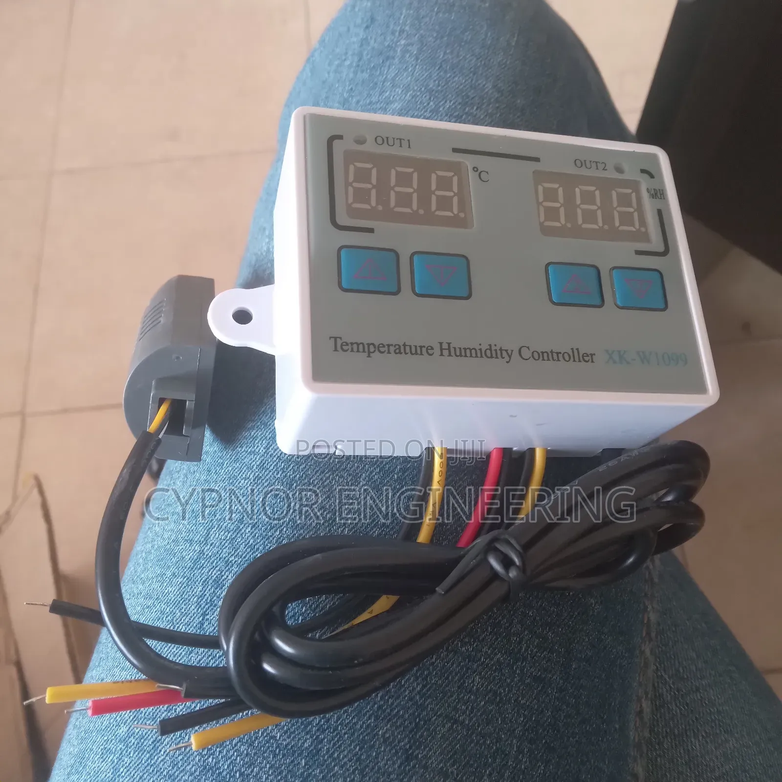 Store Thermostat and Hygrometet System