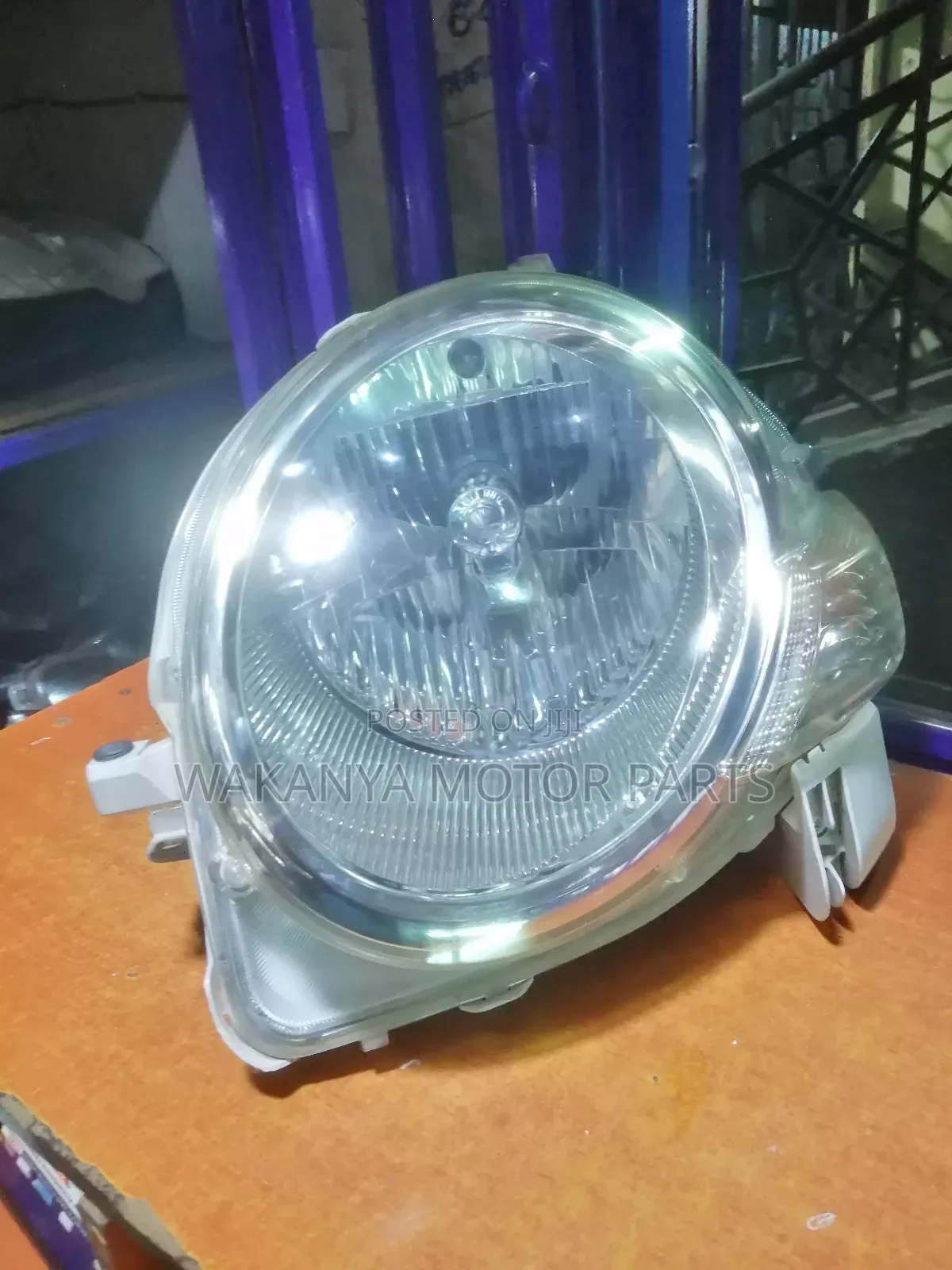 Toyota Sienta 2008 Zenon Headlamp, Clean EX Japan Parts