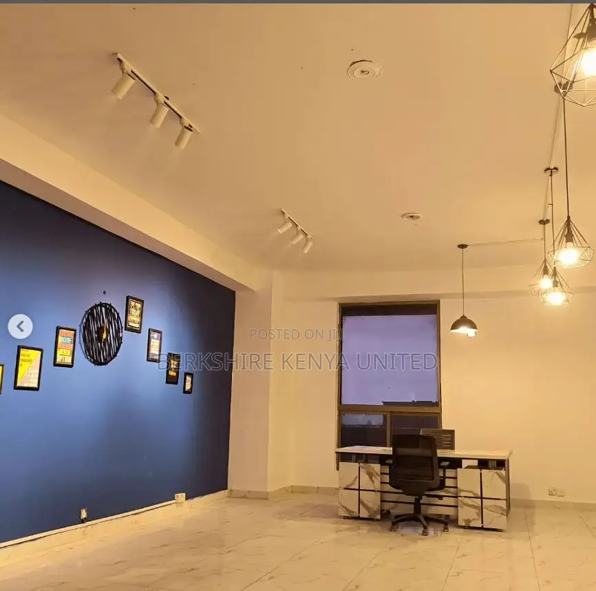 Very Sleek Offices With Amenities Included in the Price