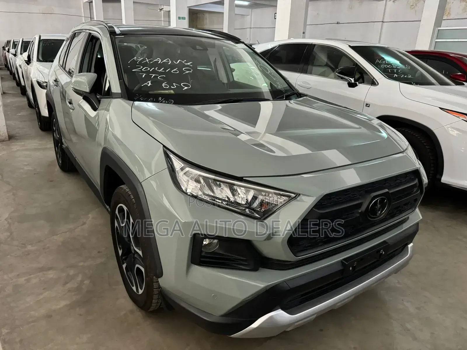 Toyota RAV4 Adventure 2019 Green