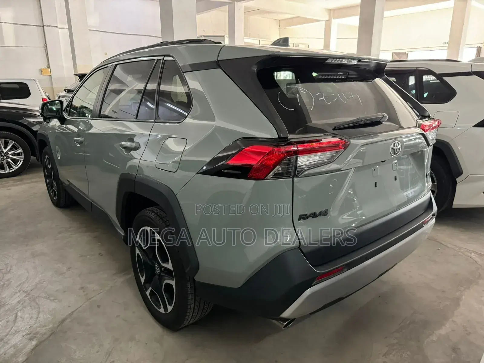 Toyota RAV4 Adventure 2019 Green