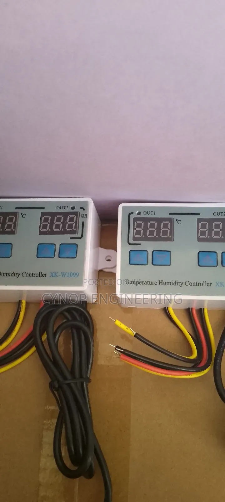 Thermostat for Labs and Hygrometer Device