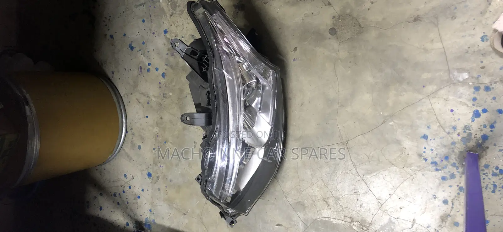 Mitsubishi Outlander 2014 Xenon Headlight