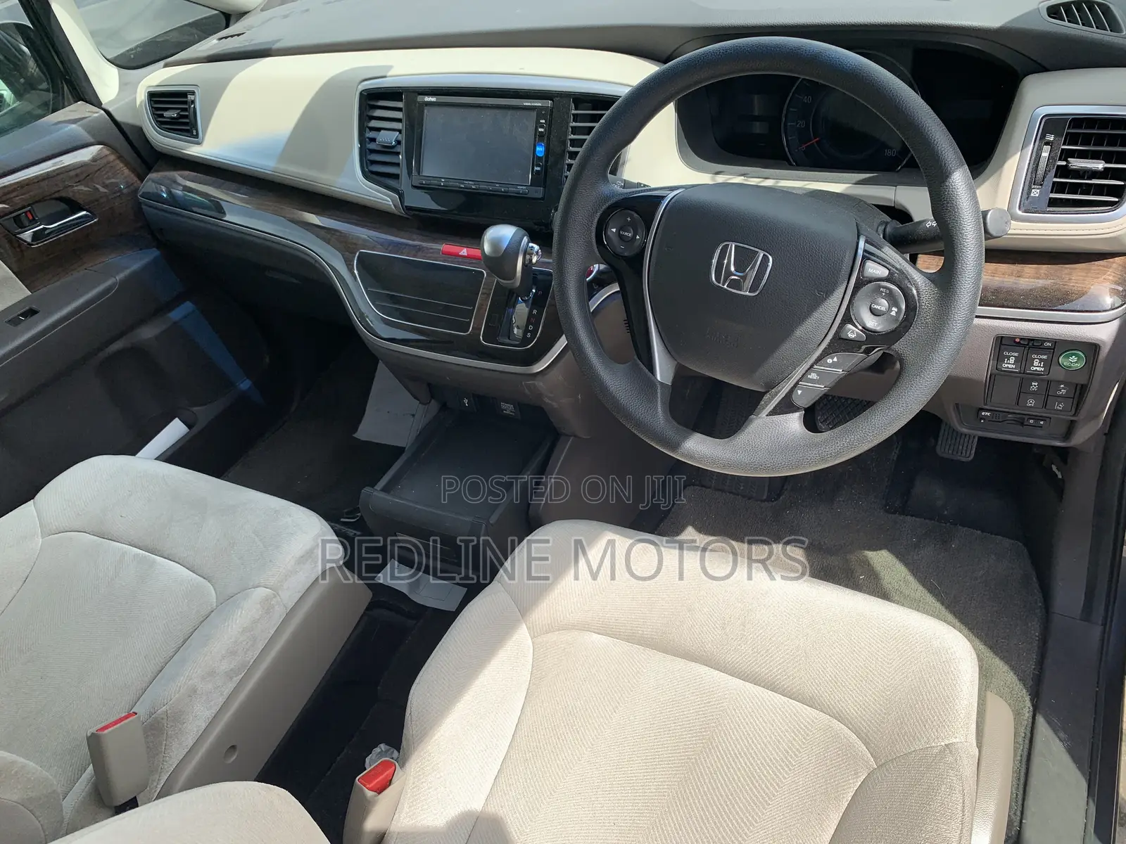 Honda Odyssey 2.0 Hybrid (7 seater) 2017 Gray