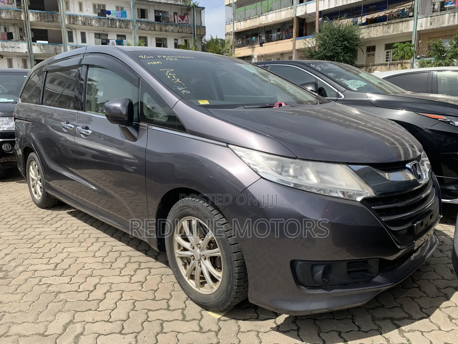 Honda Odyssey 2.0 Hybrid (7 seater) 2017 Gray