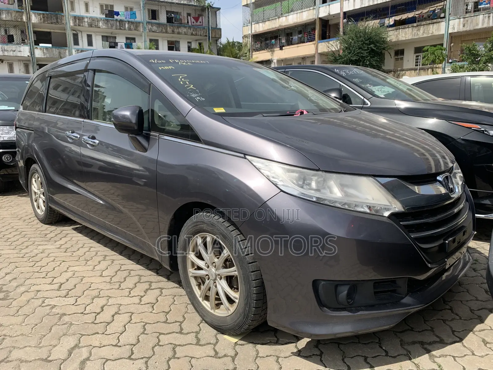 Honda Odyssey 2.0 Hybrid (7 seater) 2017 Gray
