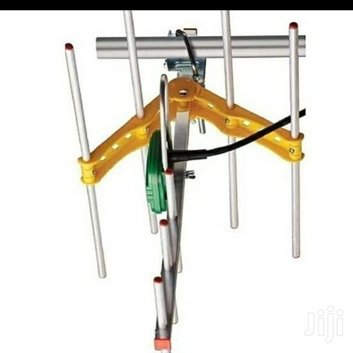Outdoor Digital Aerial With 10 Meters Cable.