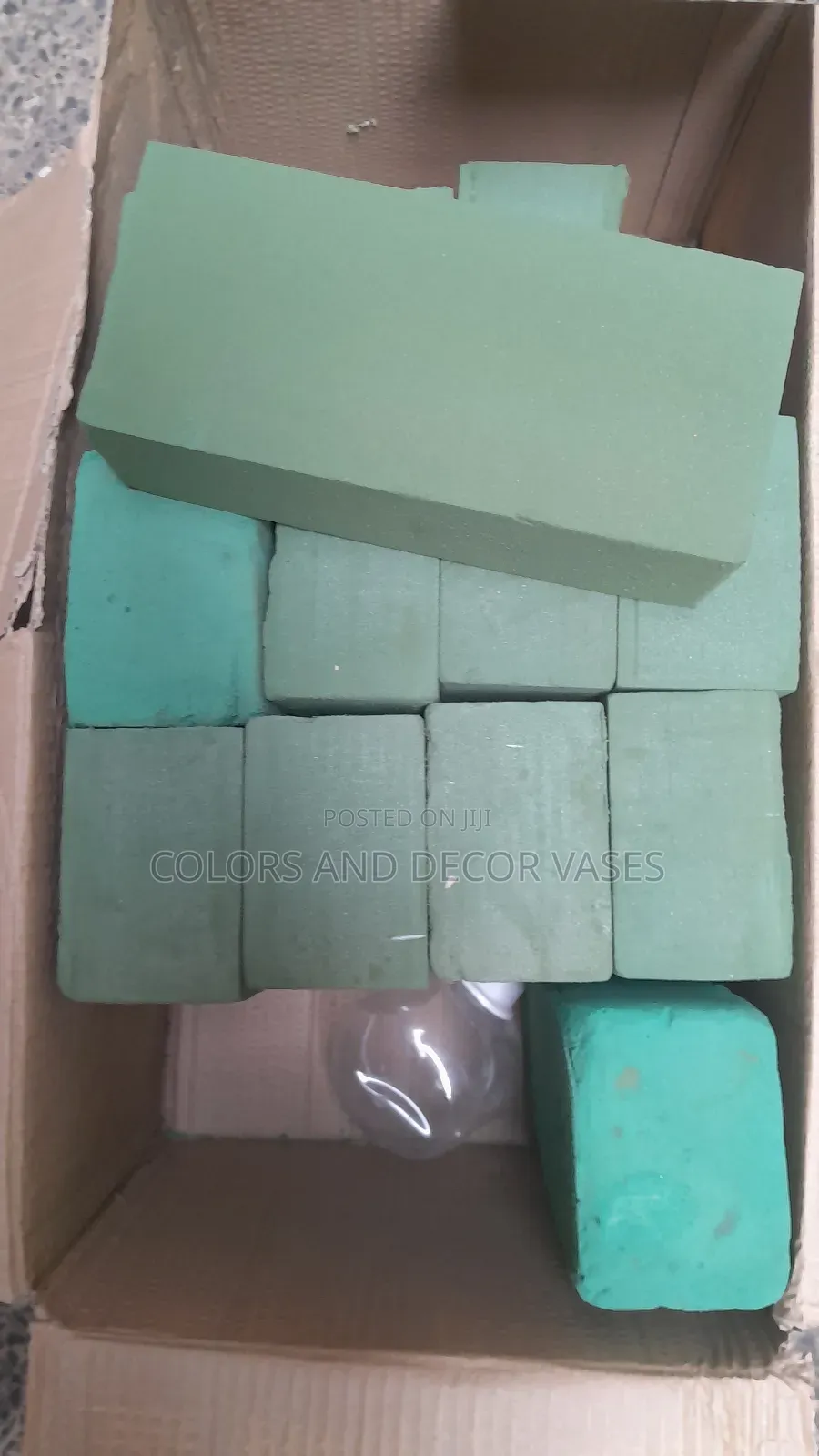 Oasis Green 20cm by 10cm for Flowers Setup