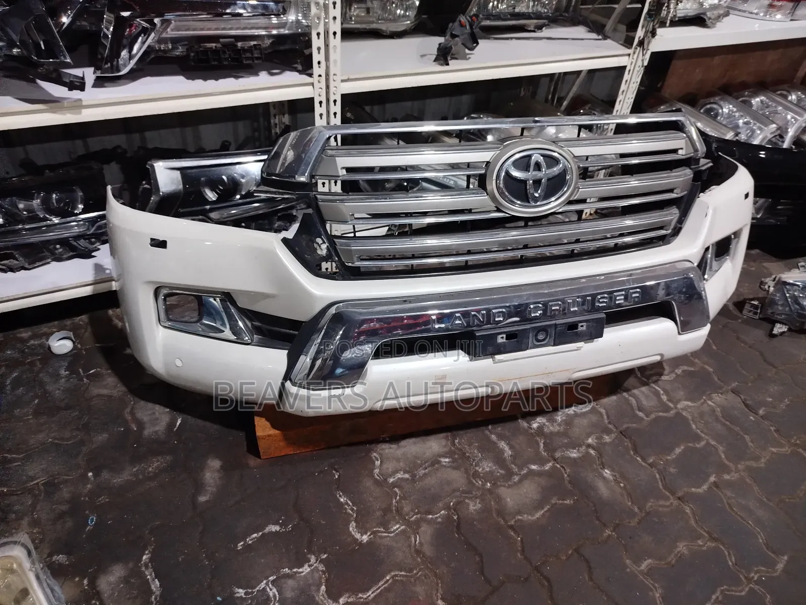 Landcruiser LC 200 Front Bumper