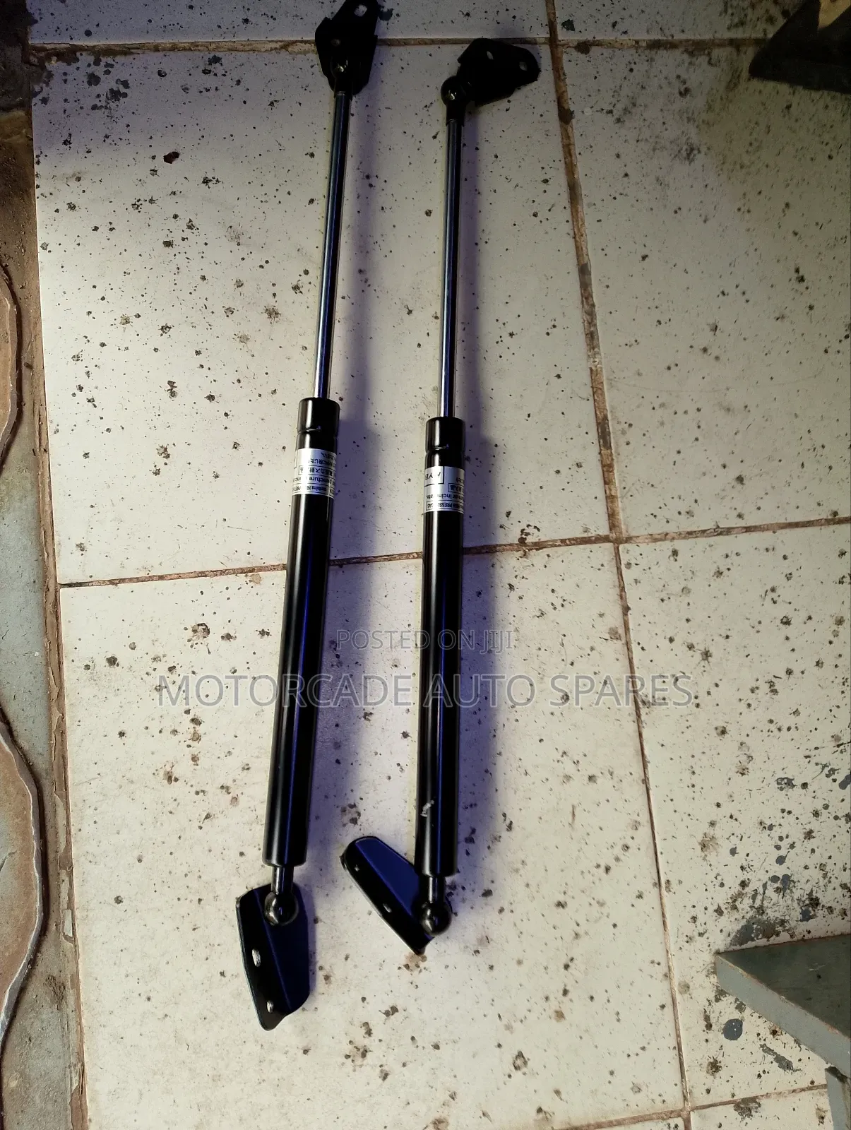 Caldina Boot Shocks