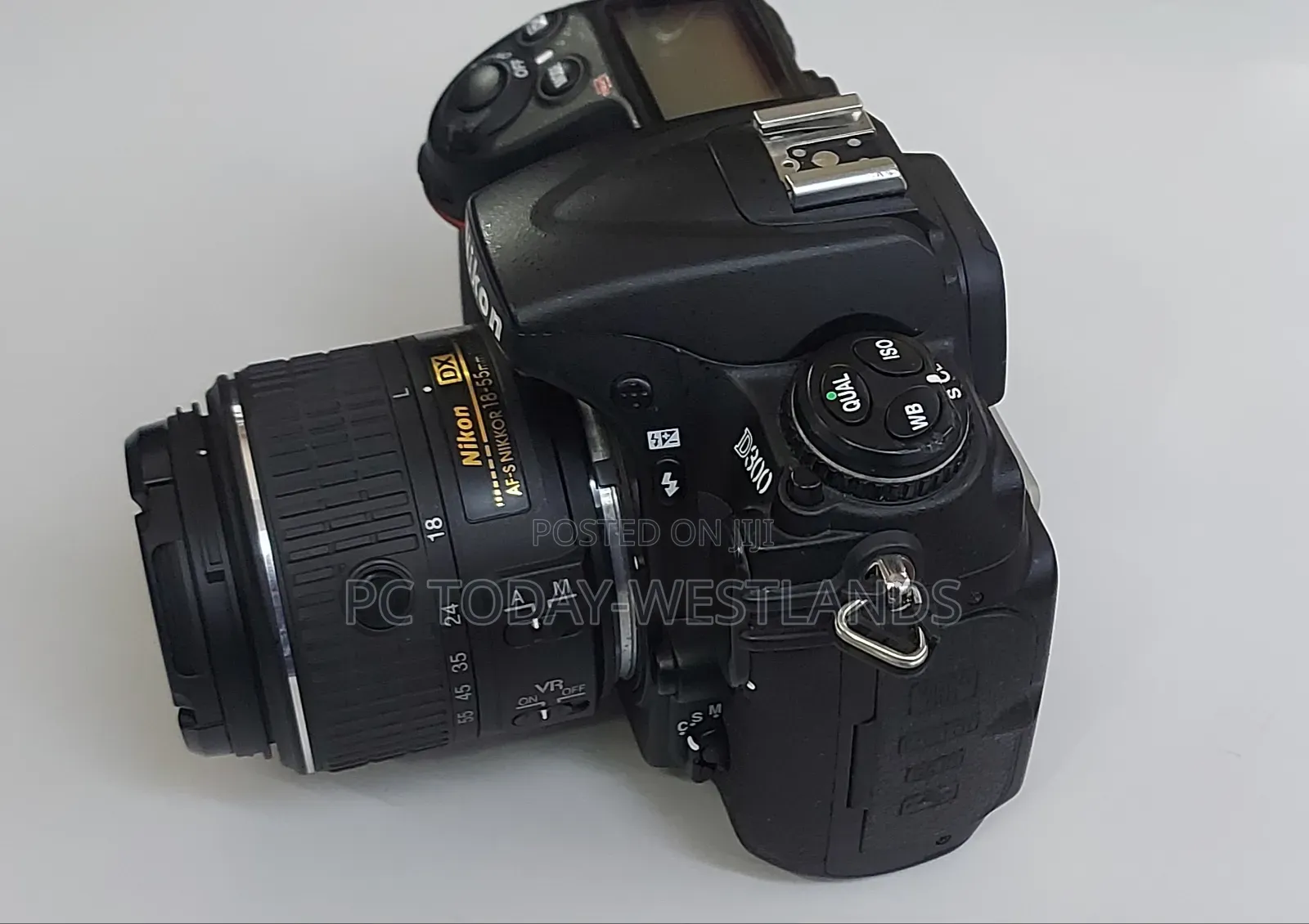 Nikon D300 DSLR Camera With 18-55mm DX VR Lens-Made in Japan