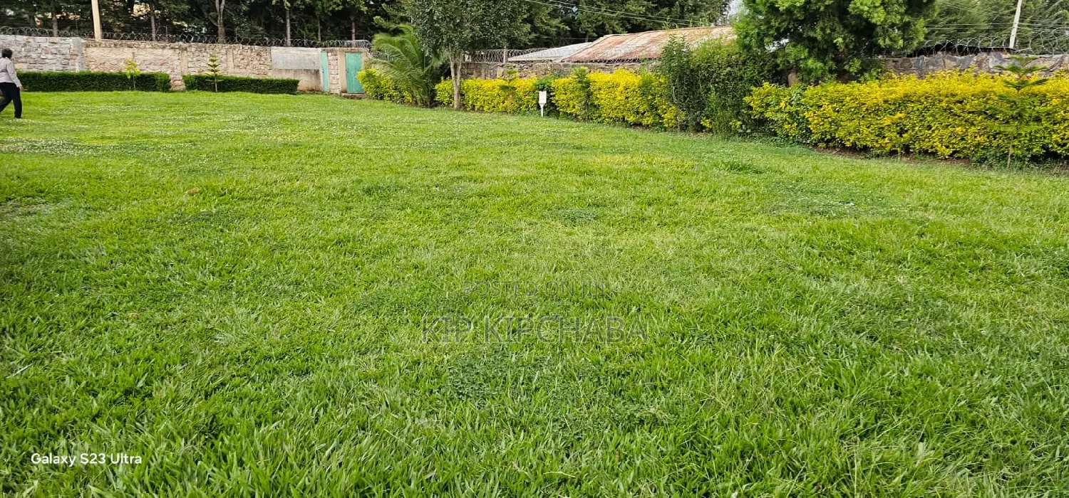 17bdrm Duplex in Maili Nne Eldoret, Huruma for sale