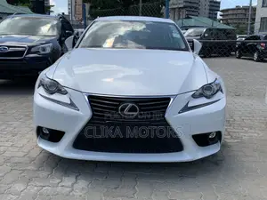 Lexus IS 200t 2016 Pearl