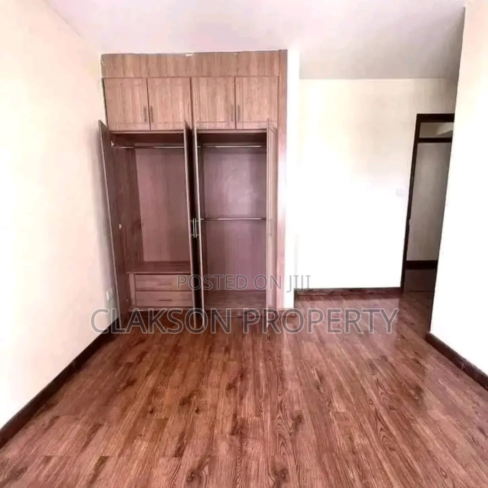3bdrm Apartment in Lavington for sale
