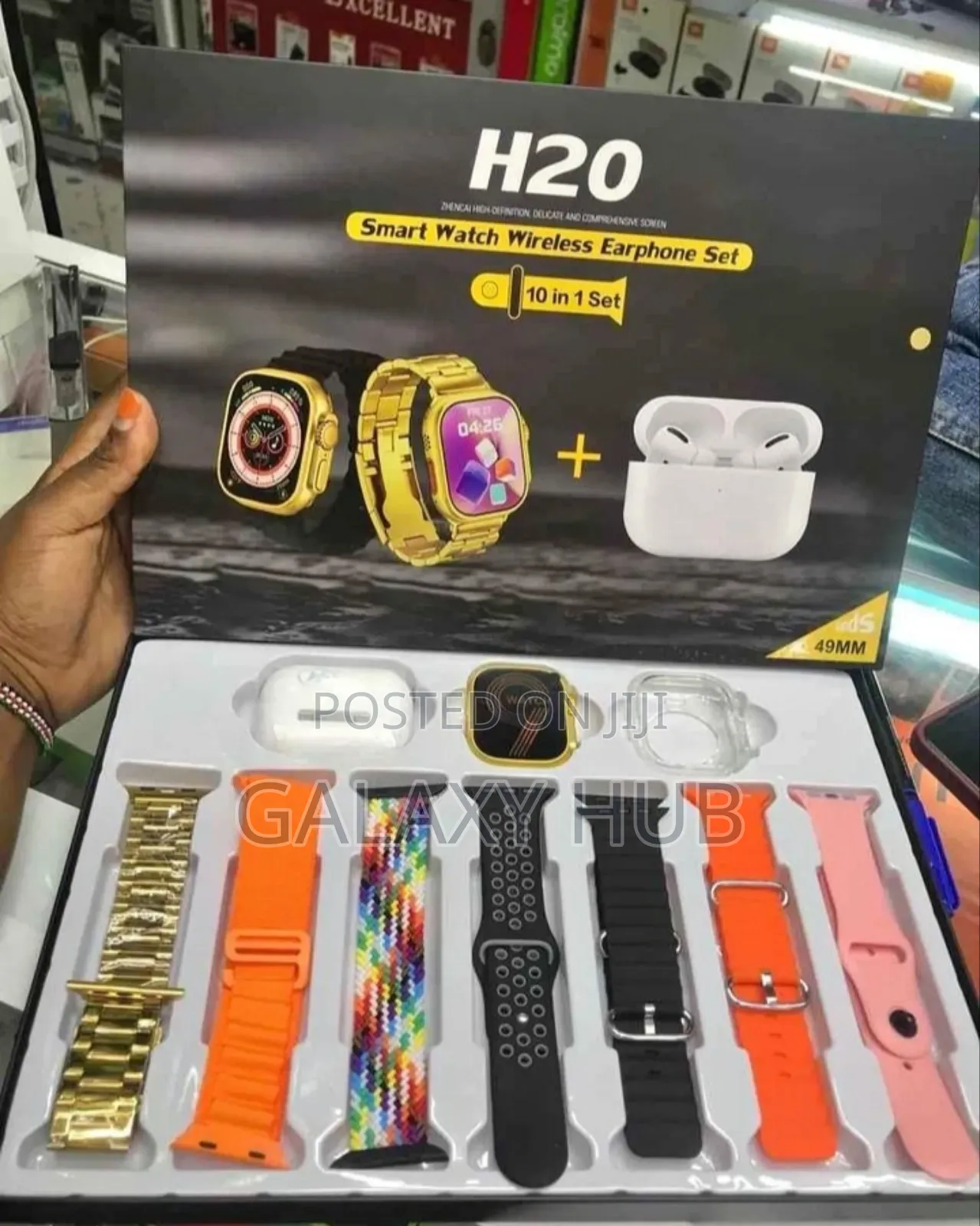 H20 Ultra Smart Watch With Bluetooth Wireless Earphones