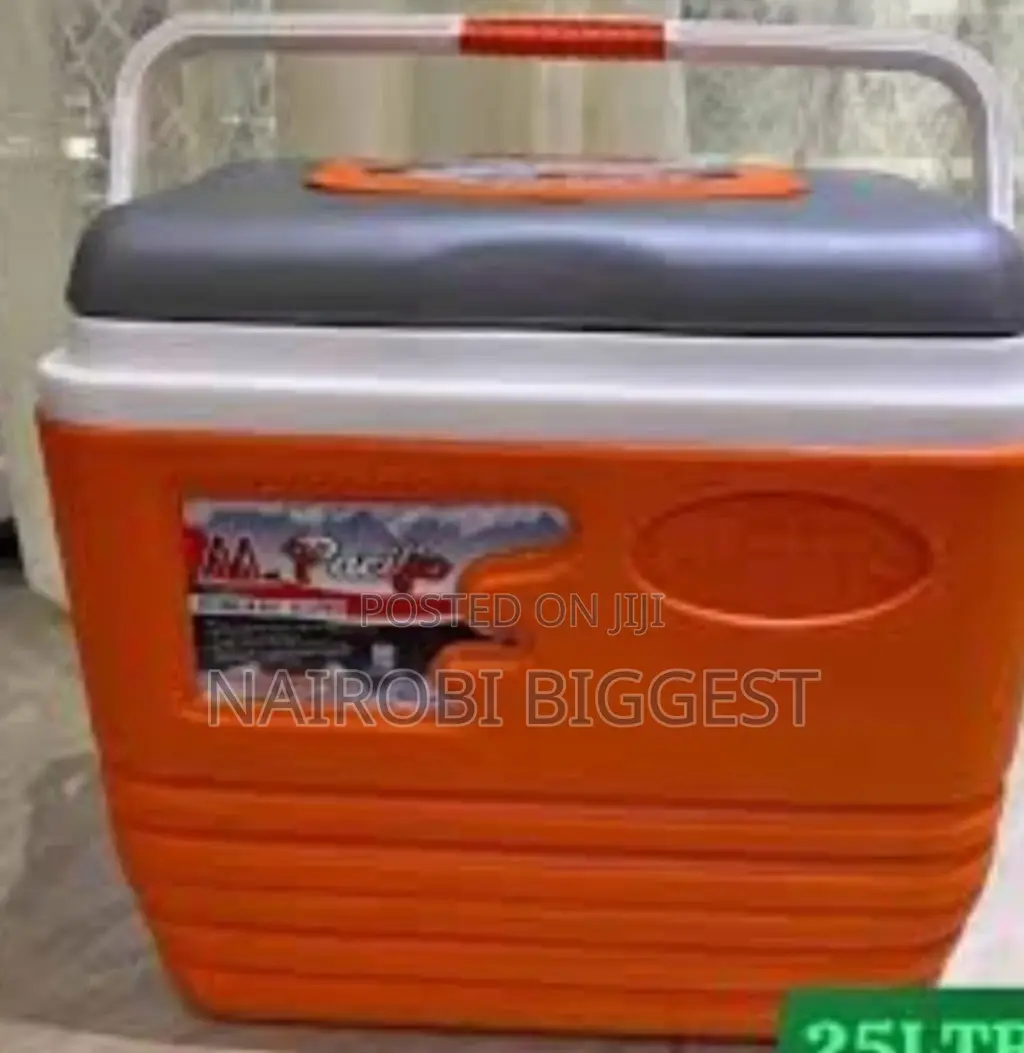 Excellent Premier 48l Cooler Box