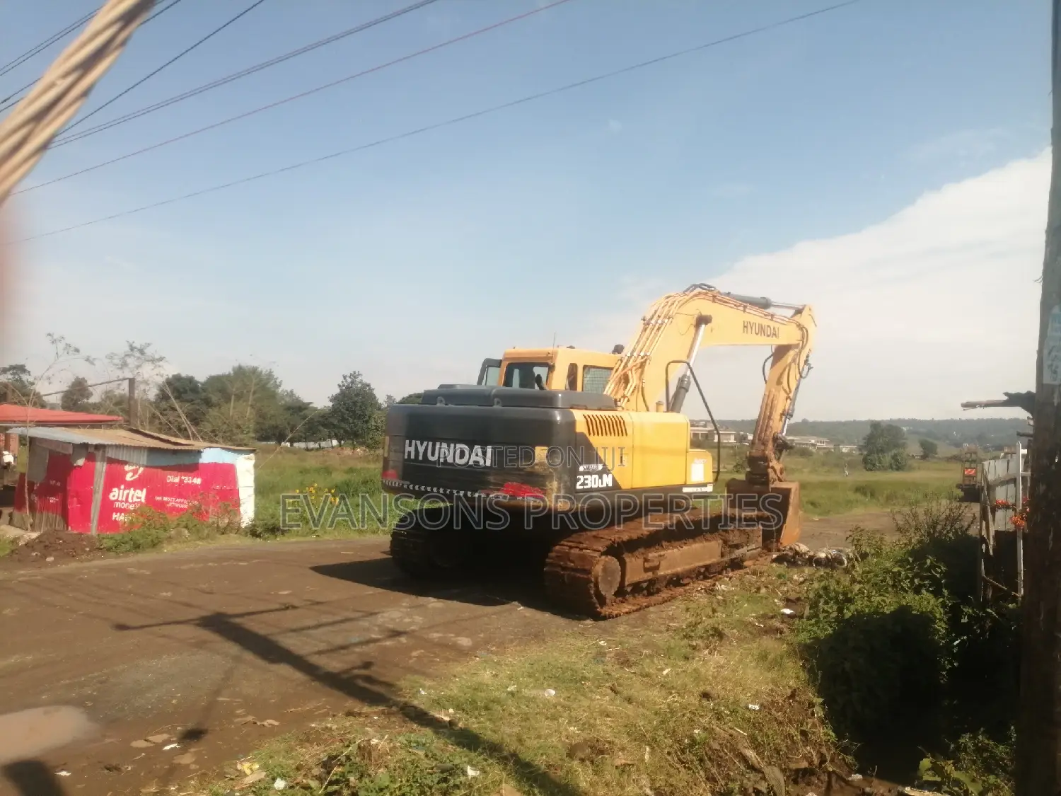 Excavator, Backhoe, Shavel Loader And Roller Compactor For Hire