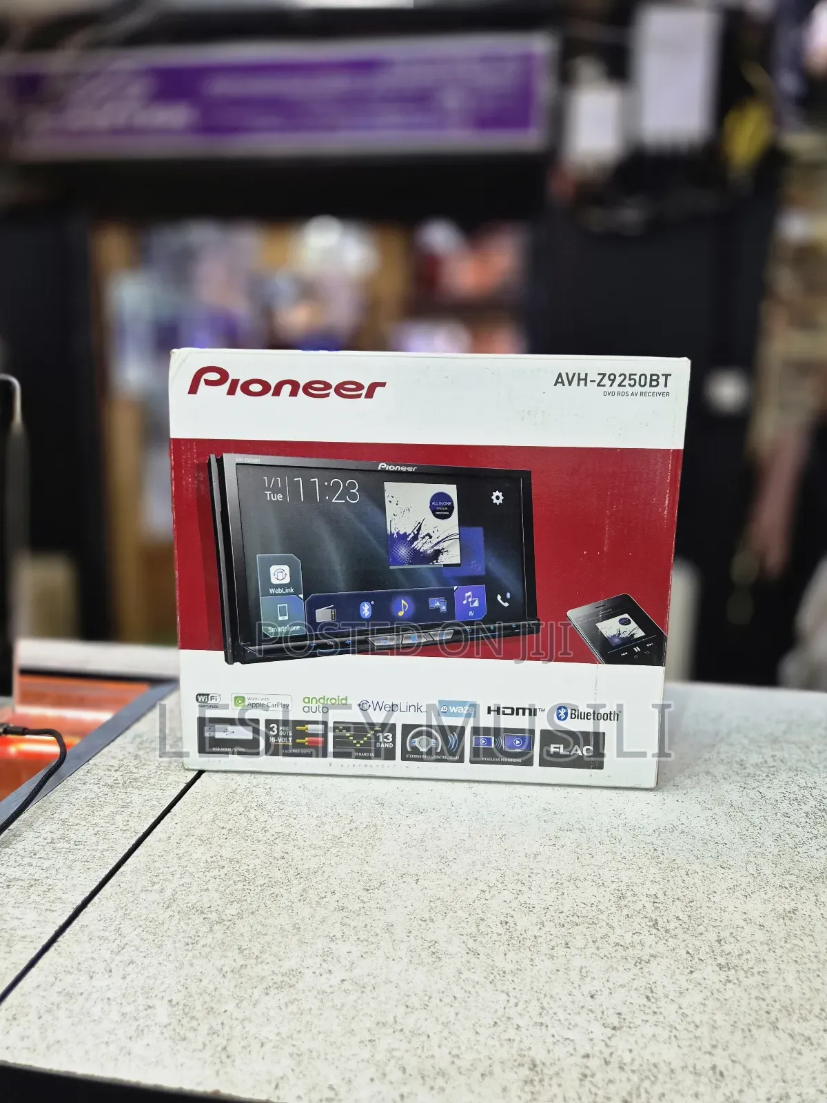 Pioneer AVH-Z9250BT -Indashdouble-DVD Multimedia AV Receiver