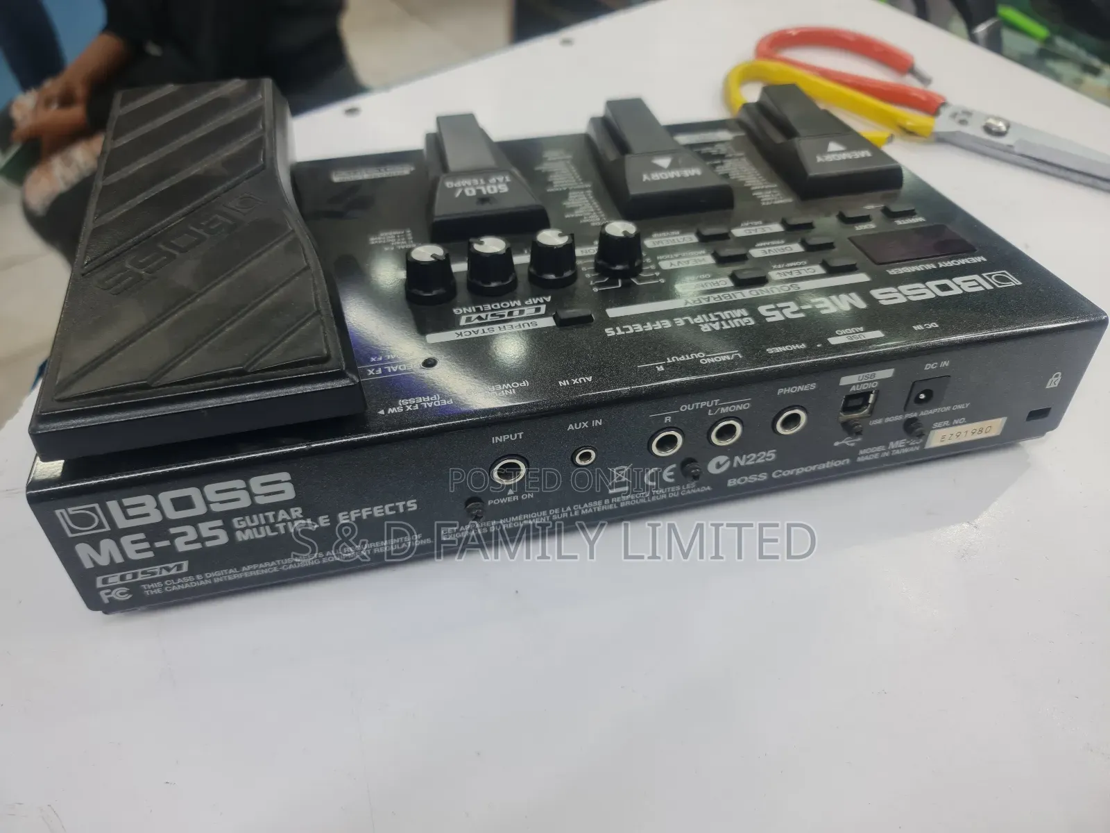 Boss Me-25 Guitar Effect Pedal