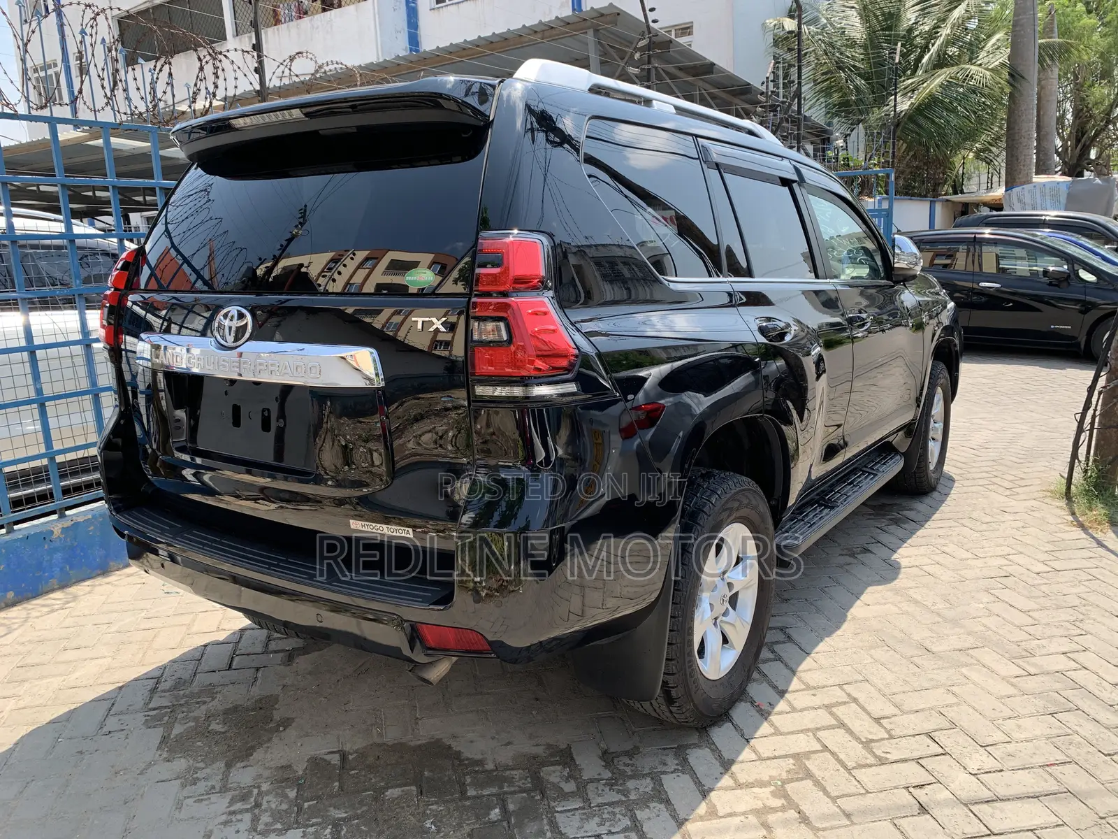 Toyota Land Cruiser Prado 2.8 2019 Matt Black