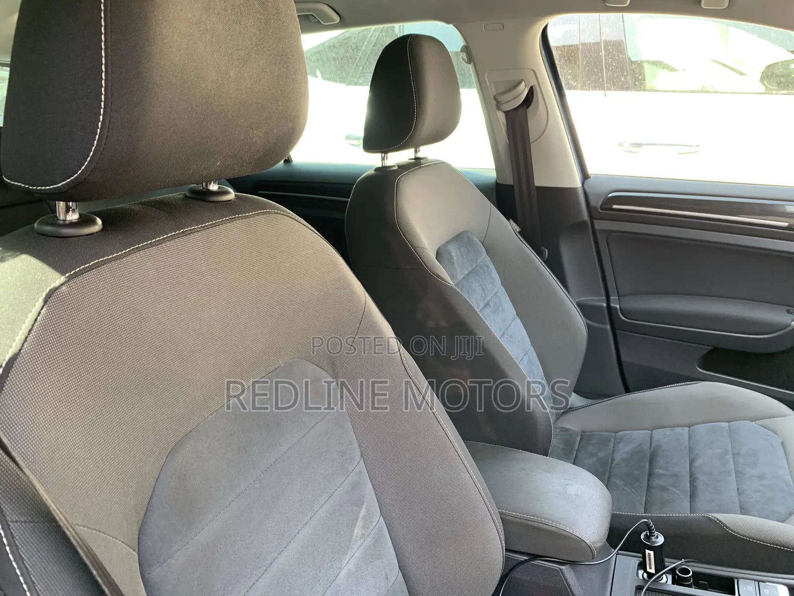 Volkswagen Golf TSI S 4-Door FWD 2017 Blue
