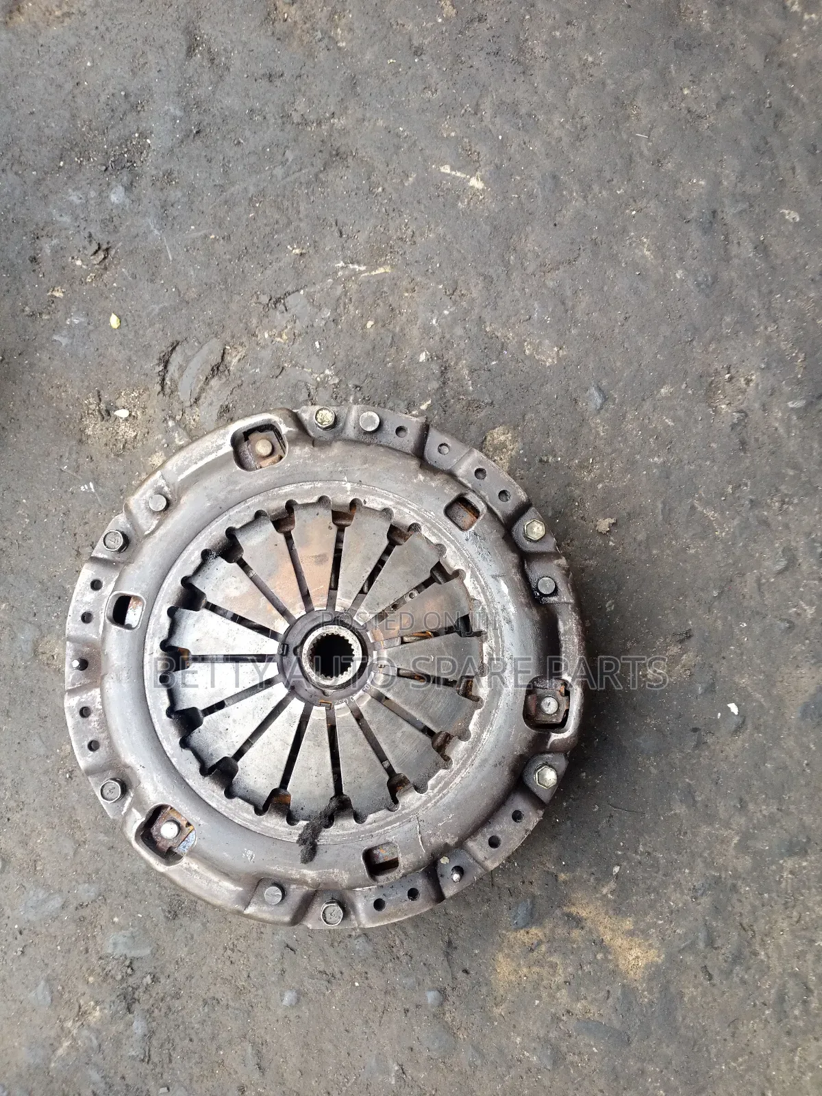 Toyota Land Cruiser 79 Pressure Plate