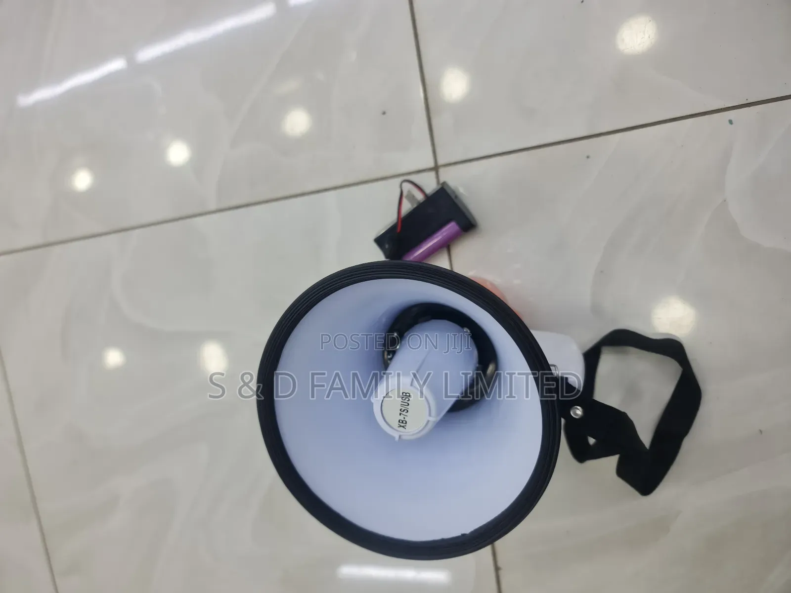 XB-7S USB Rechargeable Megaphone