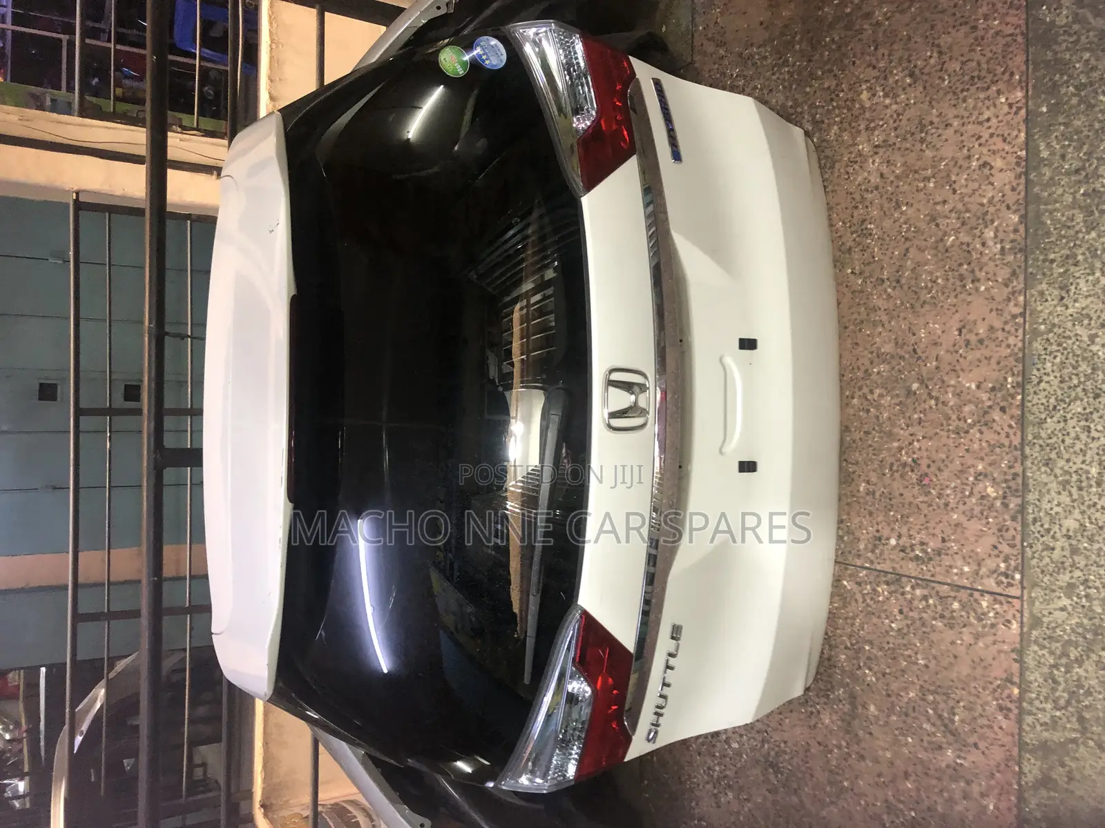 Honda Fit Shuttle 2015 Taillgate