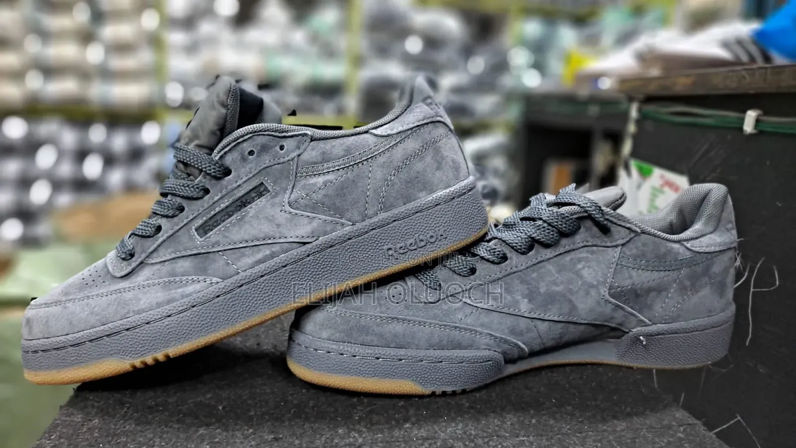 Sepetu Reebok