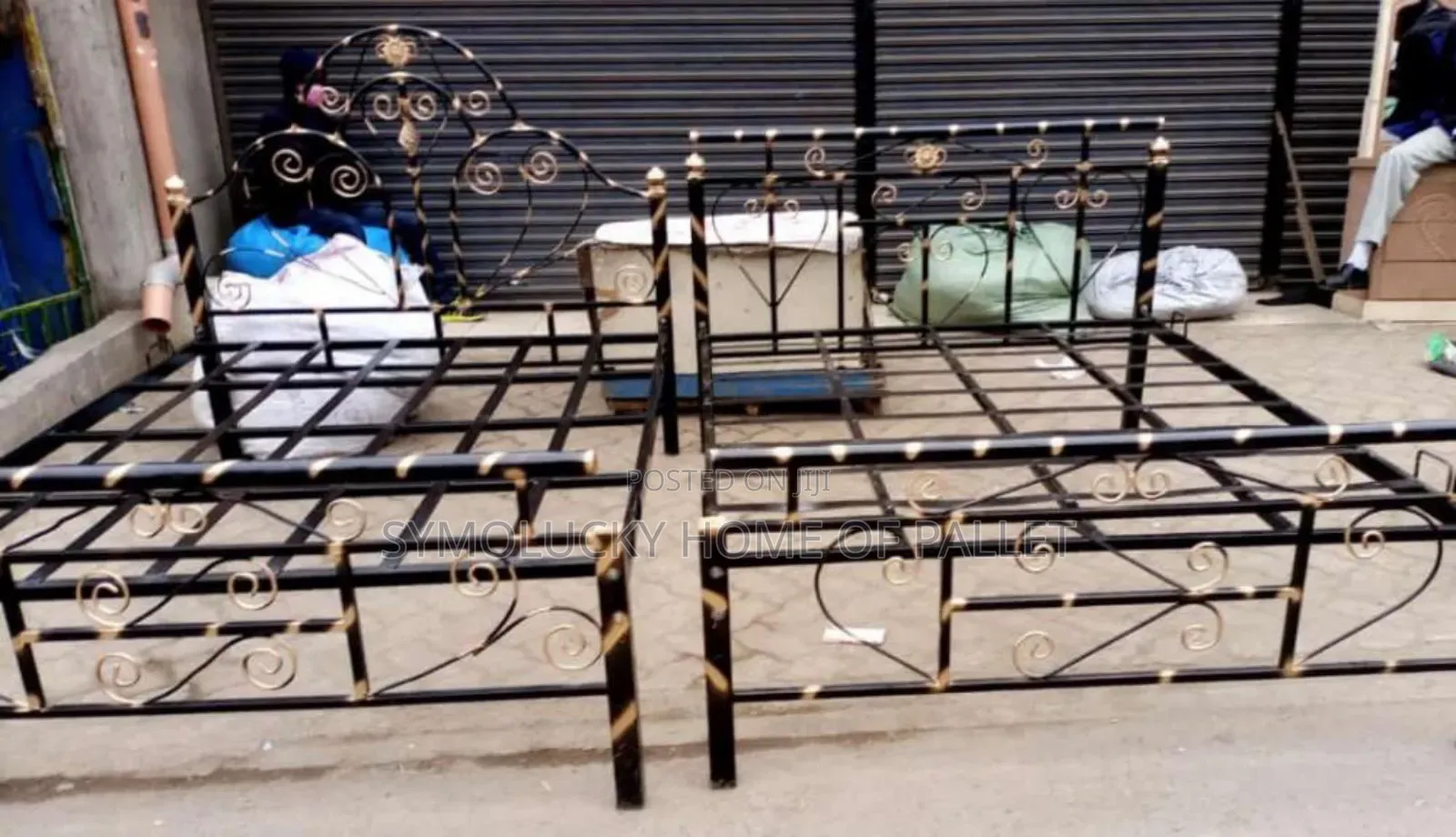 5*6 Metallic Bed.Modern Design