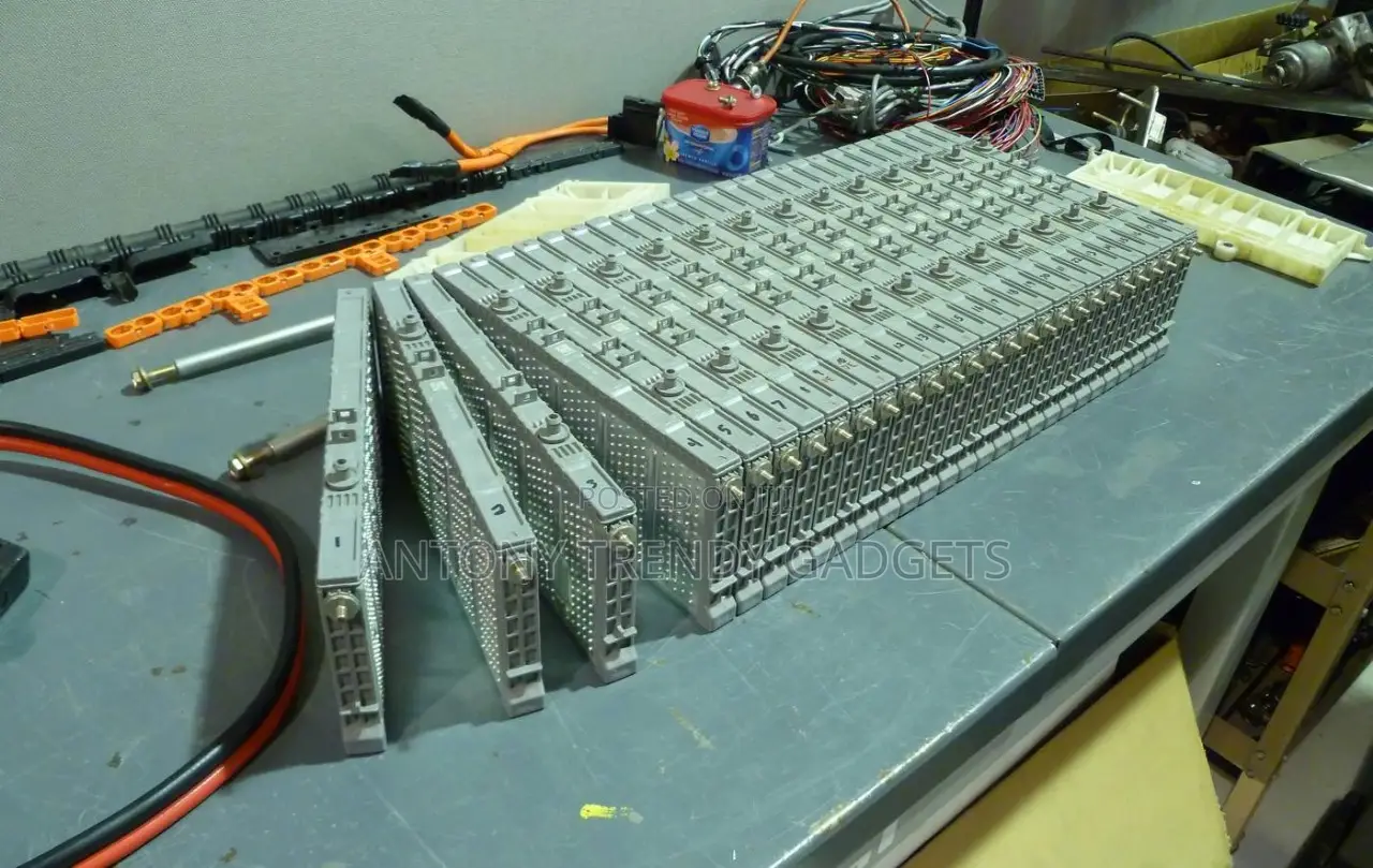 Battery Cells for Mazda