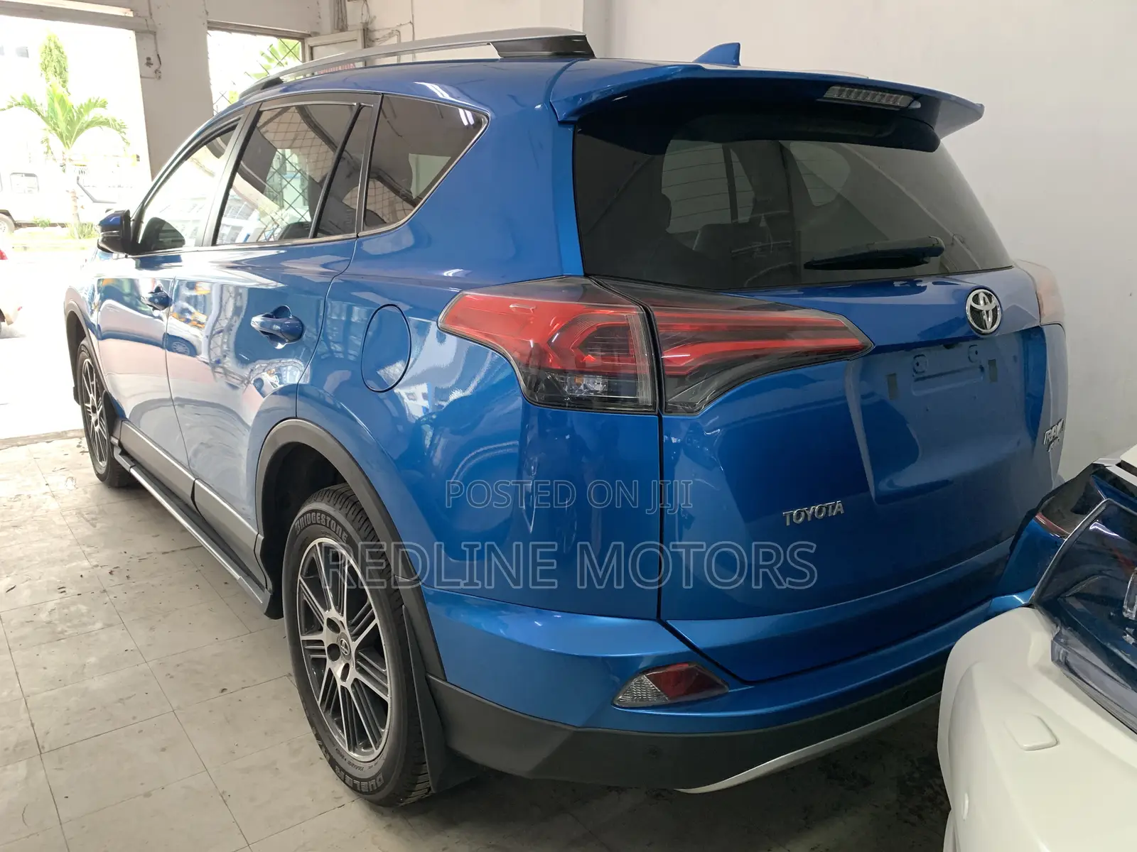 Toyota RAV4 SE AWD (2.5L 4cyl 6A) 2016 Blue