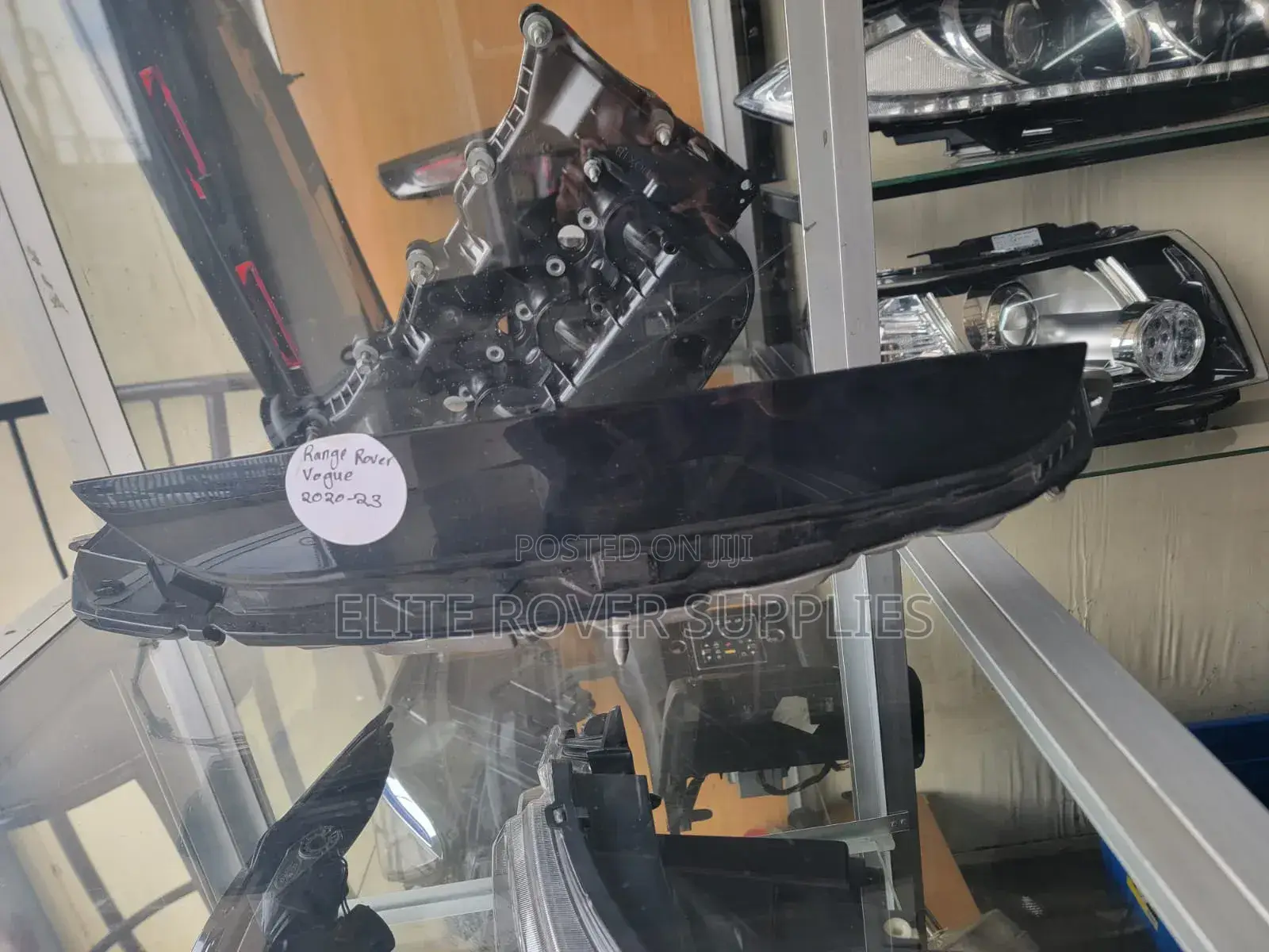 Range Rover Vogue L460 Taillight