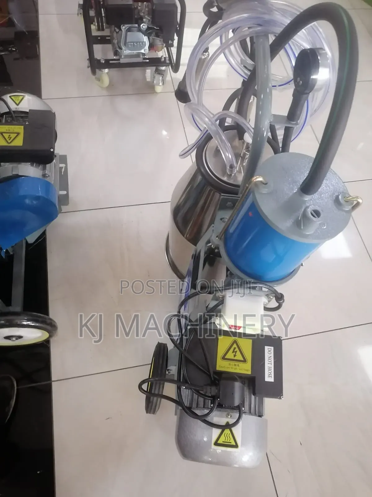Single Cow Milking Machine Milano Brand