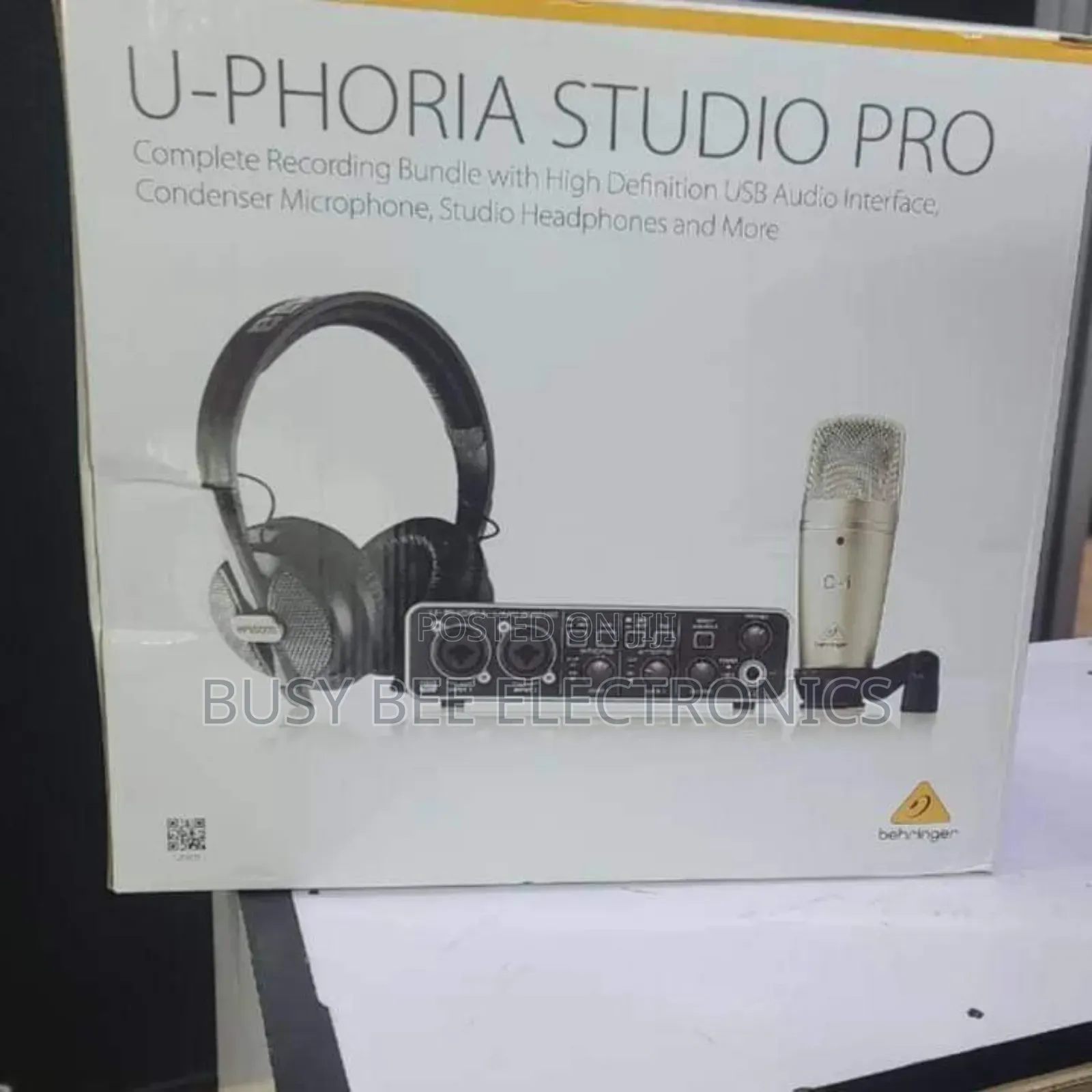 New Behringer Uphoria Studio PRO Kh