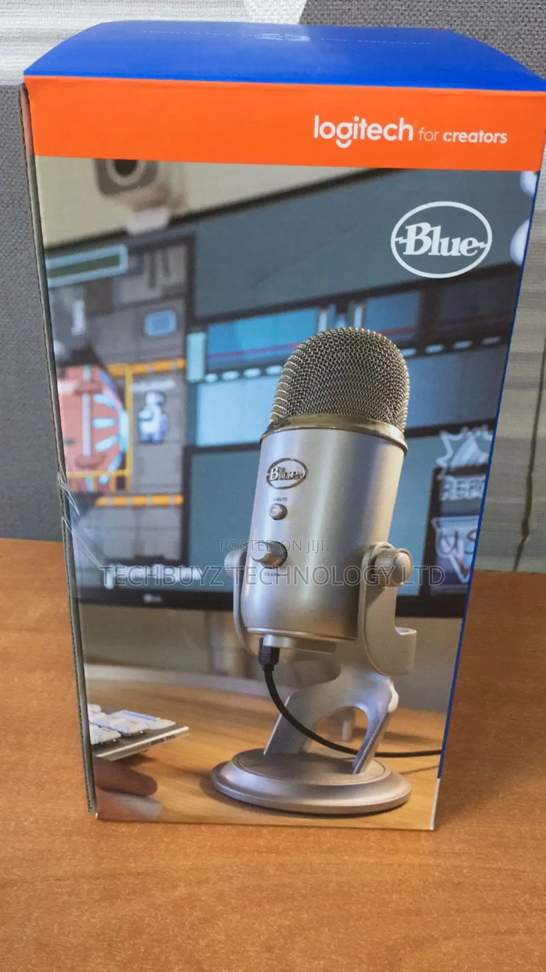 Logitech for Creators Blue Yeti USB Microphone