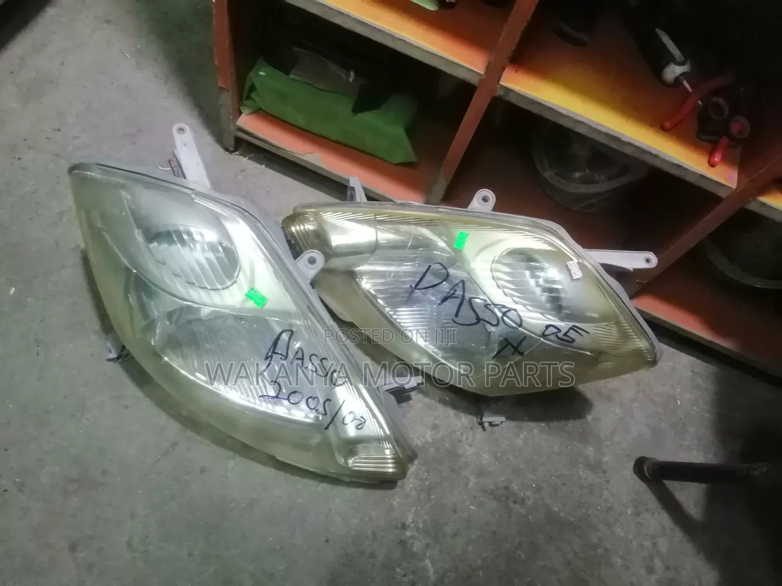 Toyota Passo 2005/2008 Non Zenon Headlamp, Clean Ex Japan