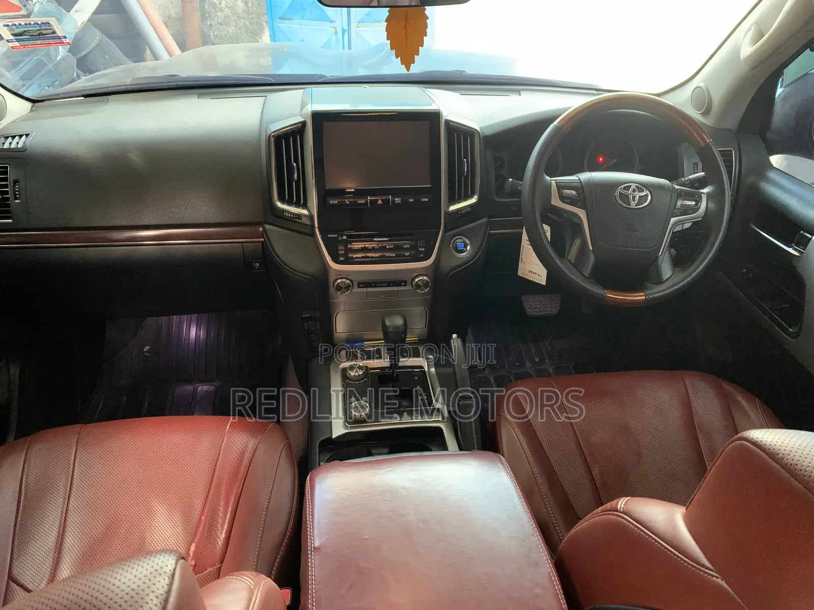 Toyota Land Cruiser 4.6 V8 ZX 2015