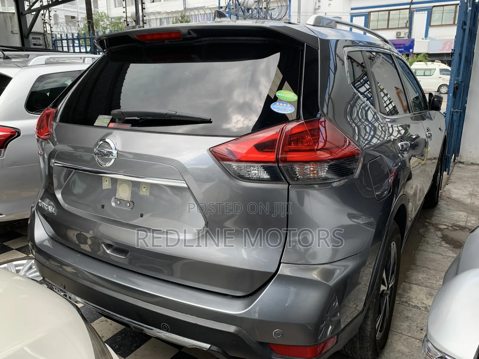 Nissan X-Trail 2.0 Petrol FWD 2017 Gray