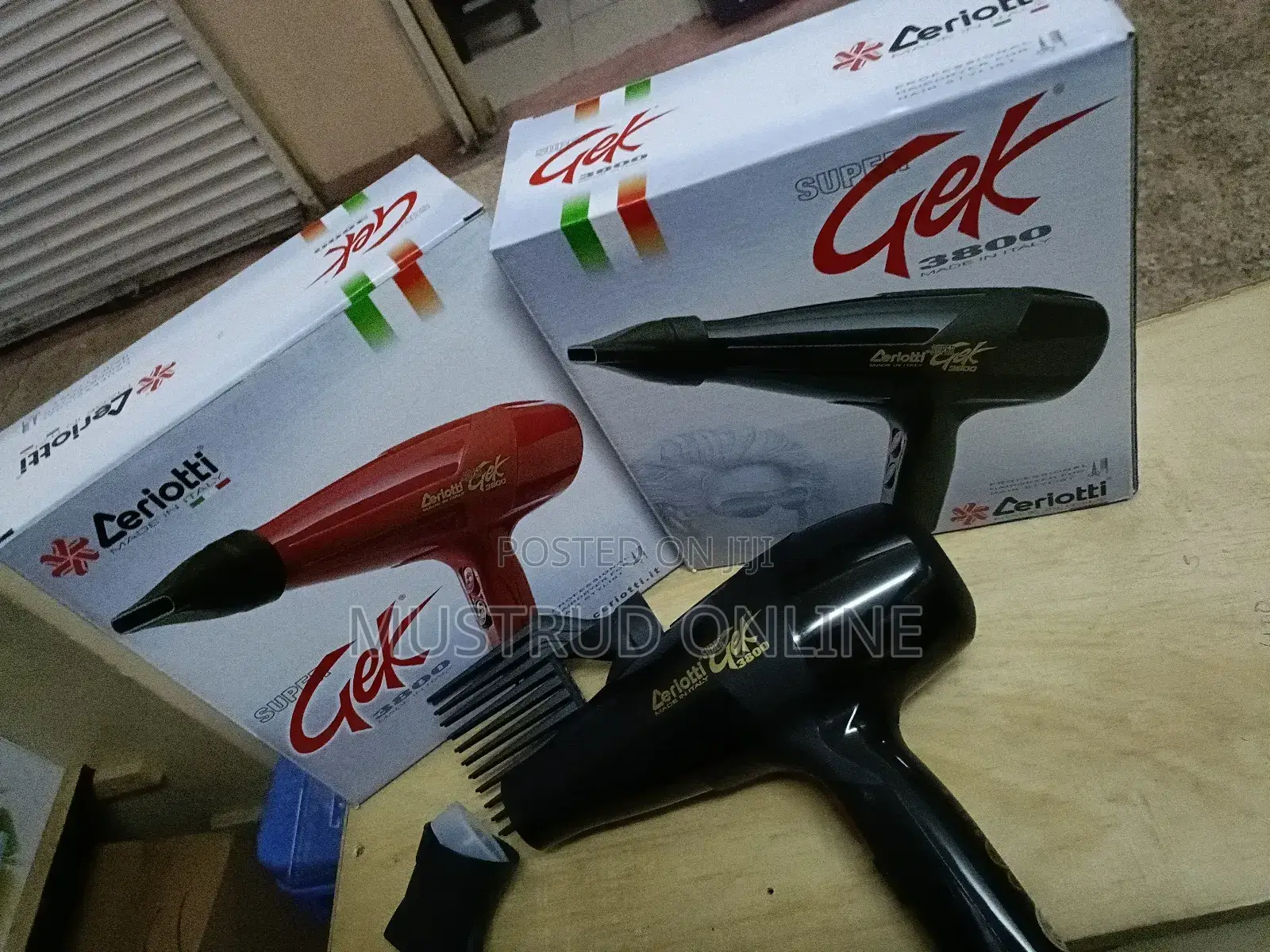 Salon Blow-Dry Comb