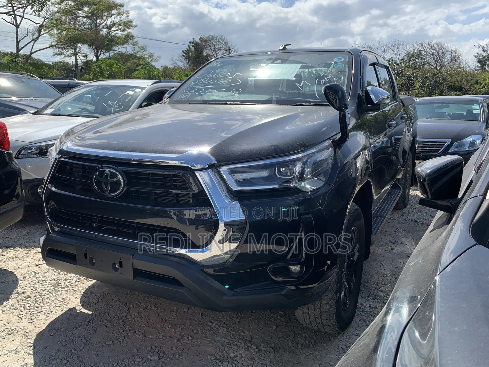 Toyota Hilux 2.4 Diesel 2020 Matt Black