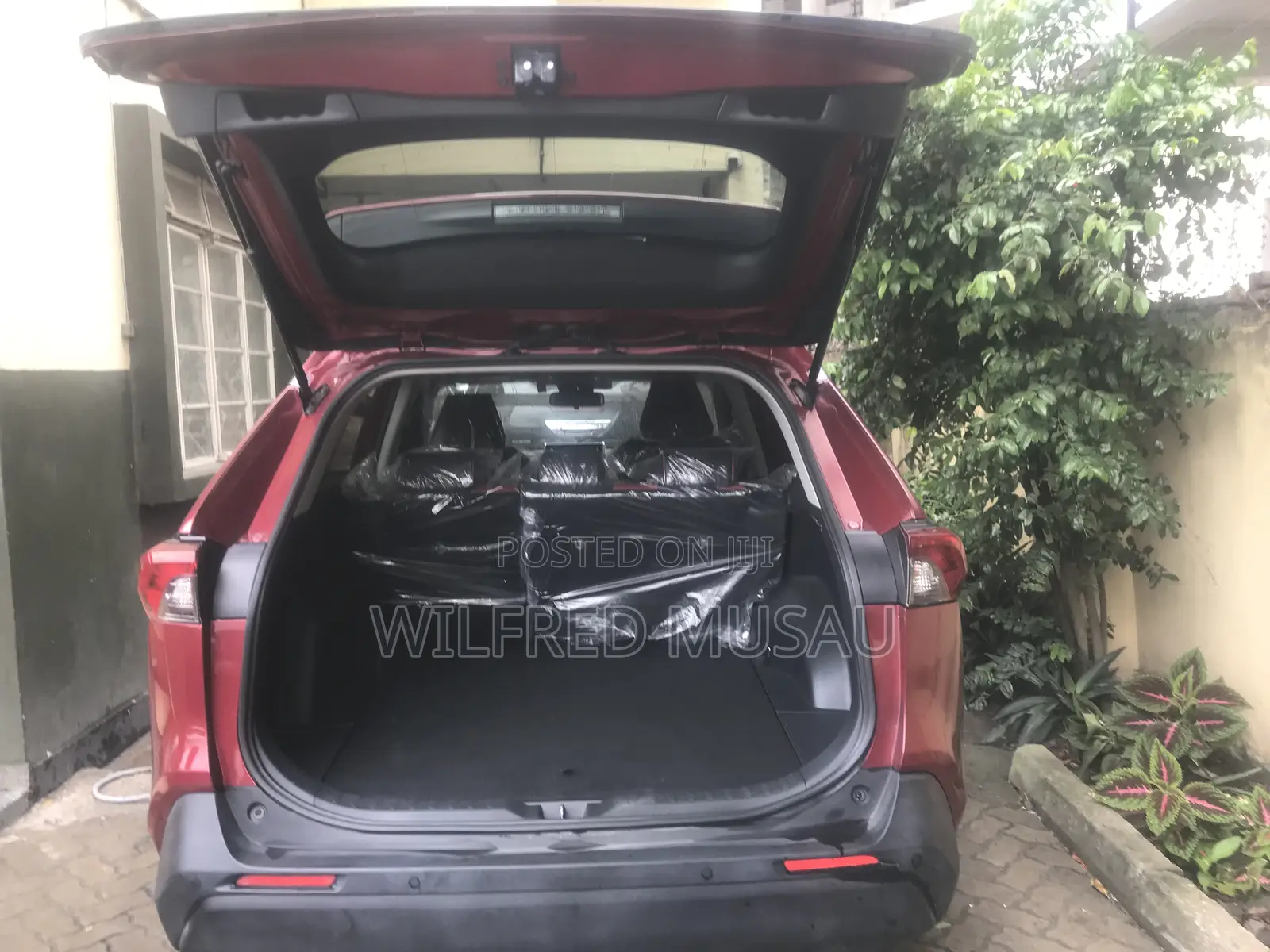 Toyota RAV4 2018 Red