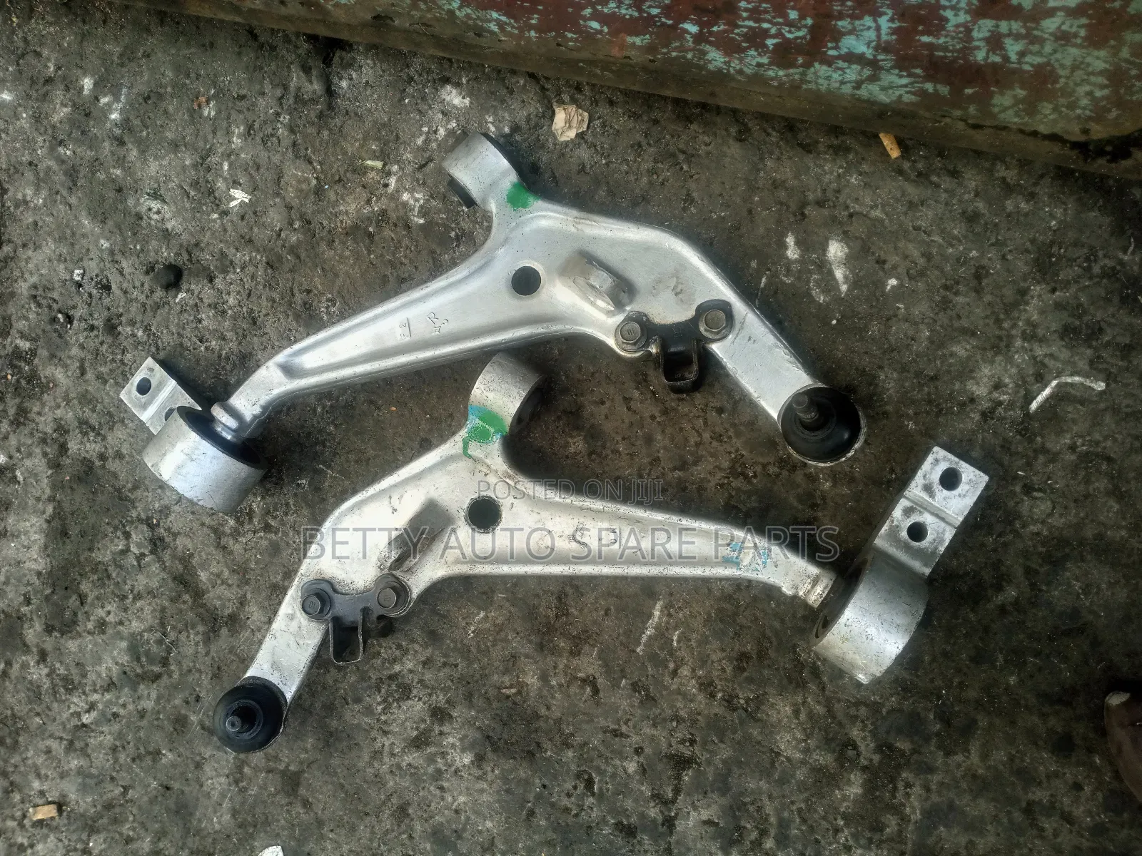 Nissan X Trail Control Arms