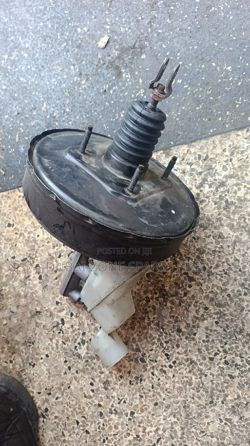 Exjapan Brake Booster And Master Cylinder Premio, Axio, Nze