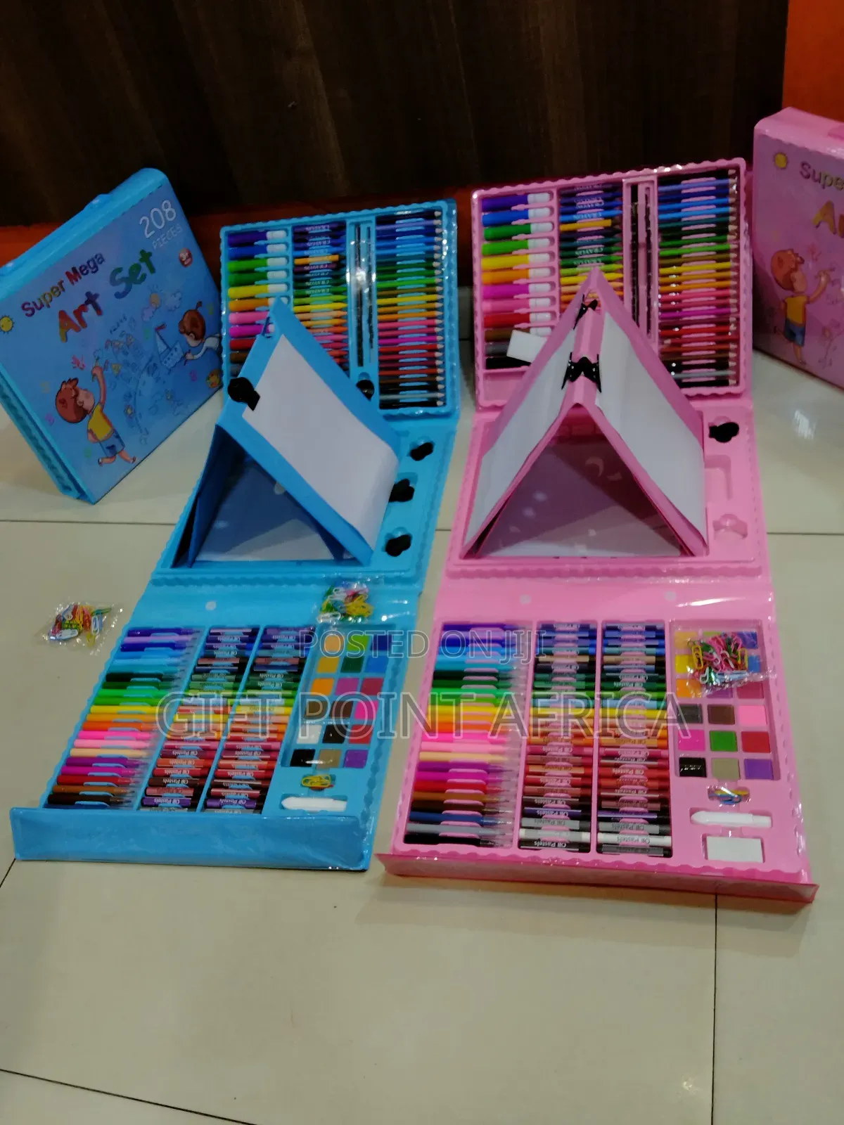 208 Pieces Super Art Set for Kids