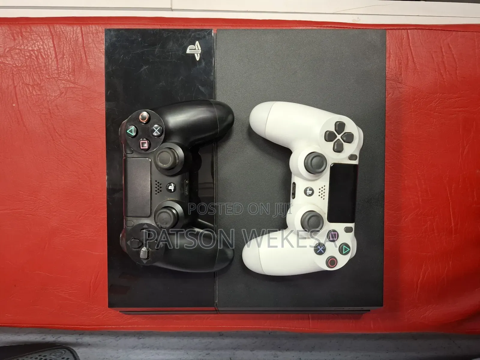 Sony Playstation 4 Standard Edition