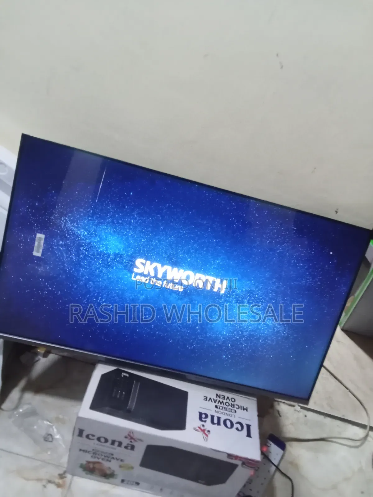 Skyworth Smart Flameless Tv,43 Inch