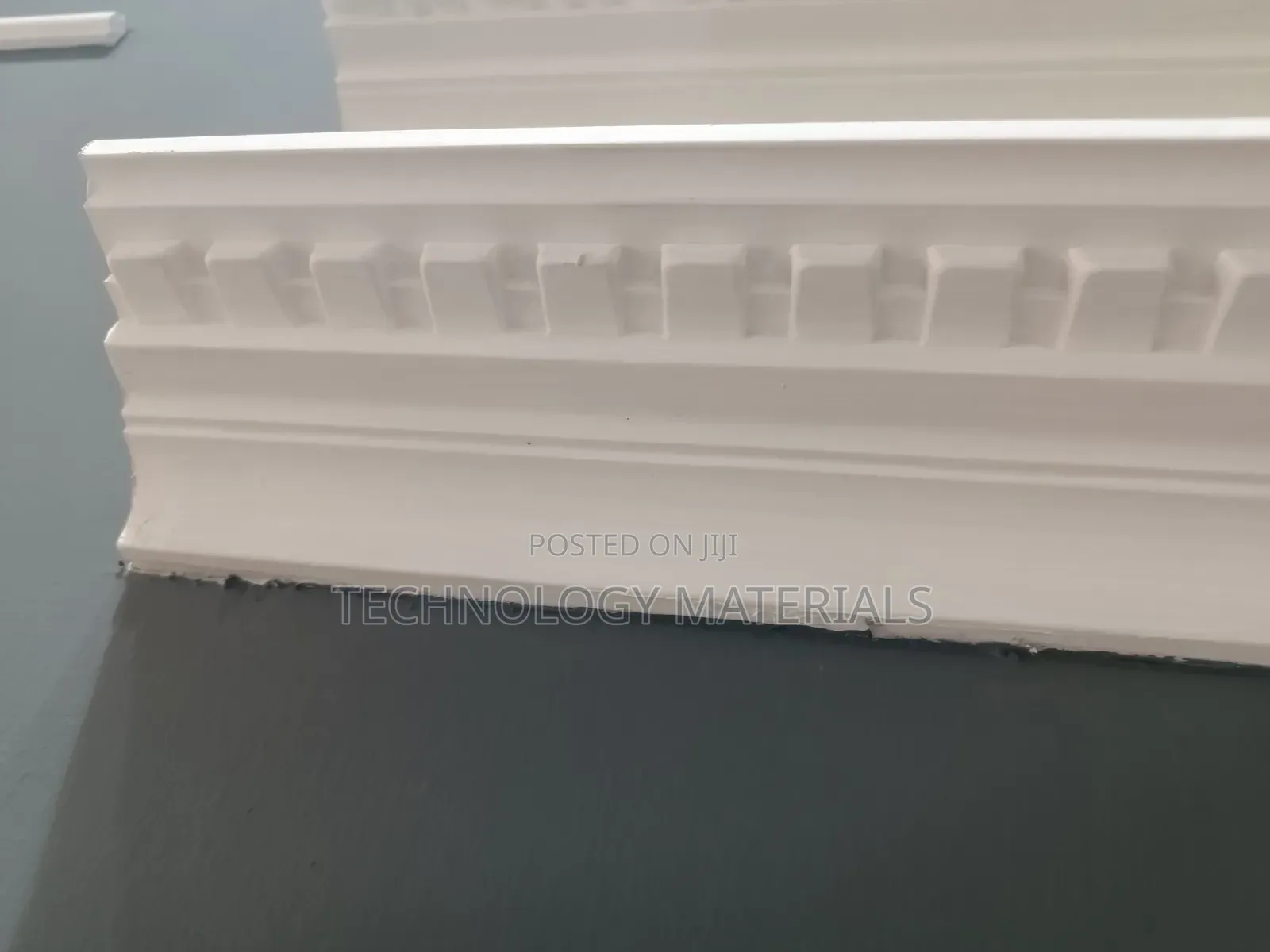 PU Cornice 4 Inch